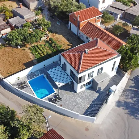Вилла Gea With Private Pool Врси